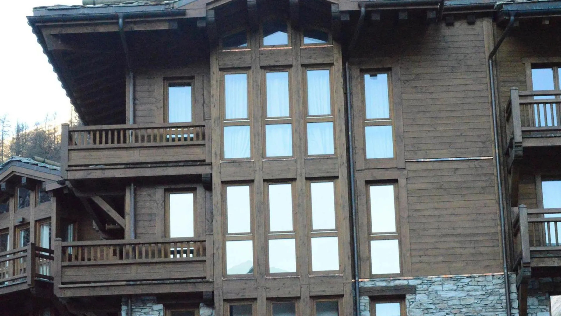 Appartement Centre-Ville, Proche Pistes Et Commerces, 6 Pers., 2 Ch., Balcon, Parking Inclus - Fr-1-519-5 Val-dʼIsère 0*,